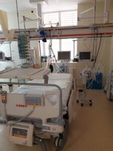 Oddělení anestezie a resuscitační péče — fotka 2